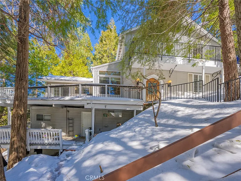 233 Corona Cir — Photo 49