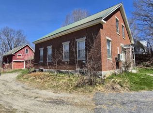55 Cape Cod Hill Rd, New Sharon, ME 04955