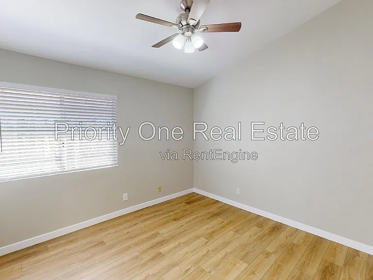 12441 Kestrel St — Photo 17