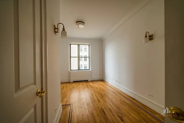 Rented by ONE Manhattan Real Estate | media 22