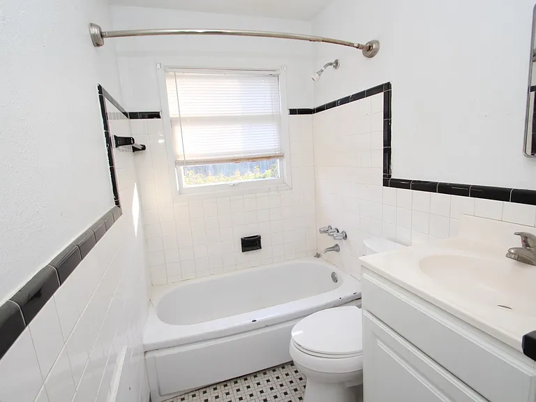 3753 Autumndale Dr — Photo 12