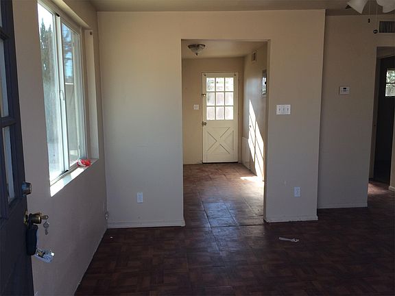 3rd image of 745 W Pepper Pl APT B