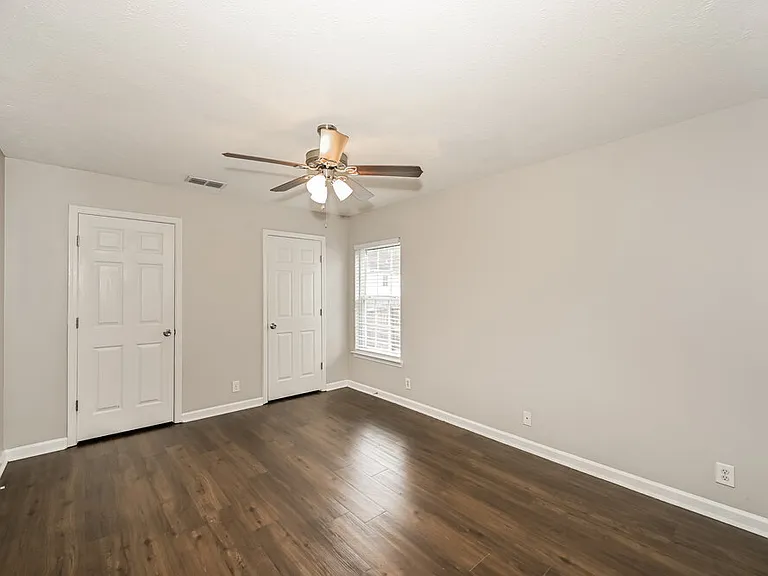 1120 Sima Shabat Ct — Photo 8