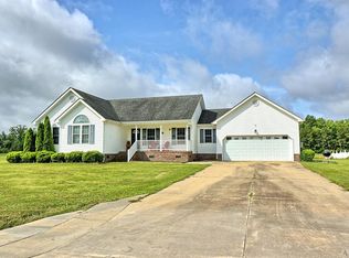 118 Danielle Dr, Elizabeth City, NC 27909