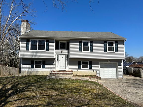 3rd image of 1056 Audubon Dr