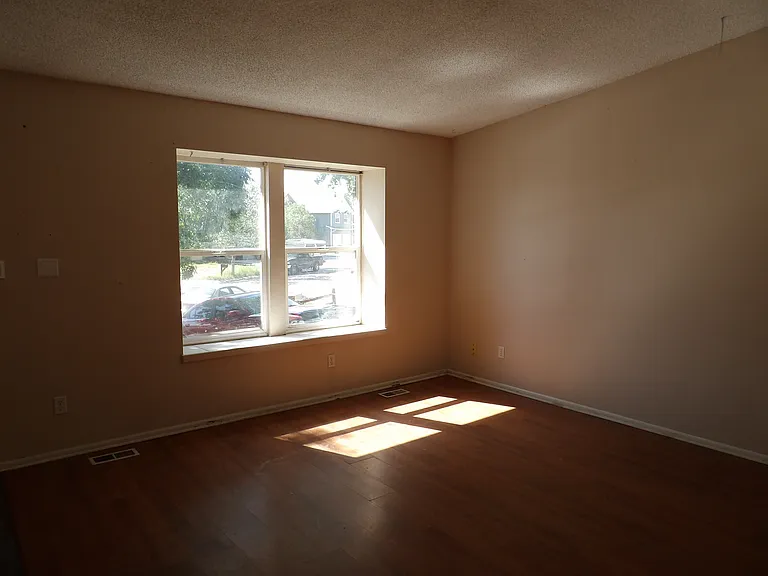 3483 Foxridge Dr — Photo 6