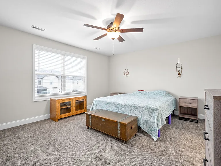 318 Fallow Cir — Photo 11