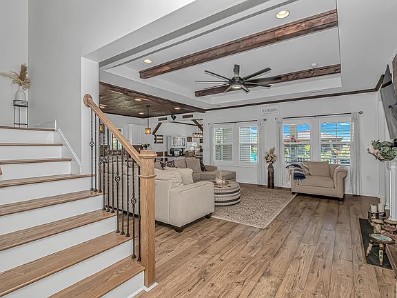 5th image of 556 Indigo Bay Circle