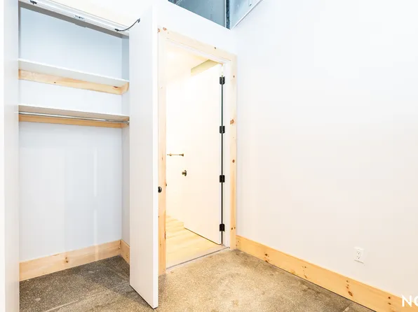 255 18th Street image 12 of 47