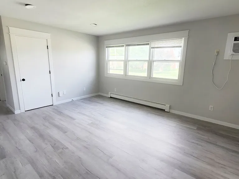 800 13th Street, West Des Moines — Photo 3