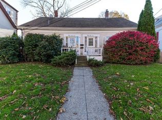 6 Pine St, Taunton, MA 02780