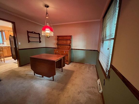 5th image of 3505 Woodhaven Dr