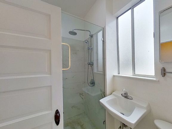 4th image of 144A Linda St #144A