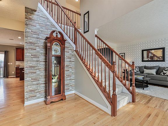 5th image of 5219 Aspen Valley Dr