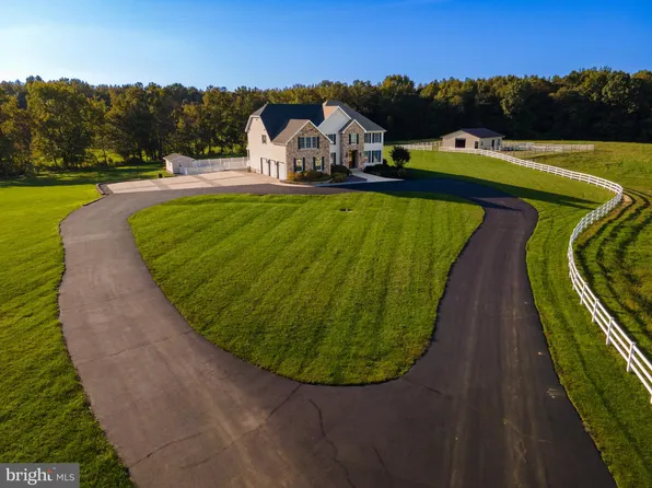 122 Brickyard Rd, Woodstown, NJ 08098