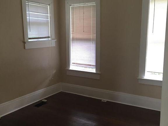 4th image of 402 W French Ave APT A