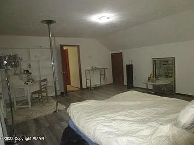 189 Oakenshield Dr — Photo 38