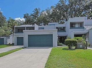 4207 Fairway Cir, Tampa, FL 33618