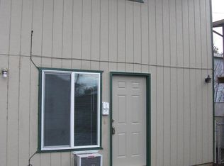 854 E 9th St APT 3, Medford, OR 97504