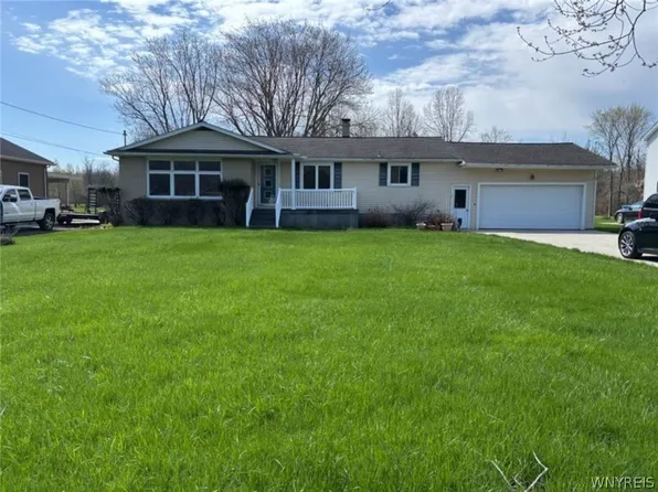 2960 Love Rd, Grand Island, NY 14072