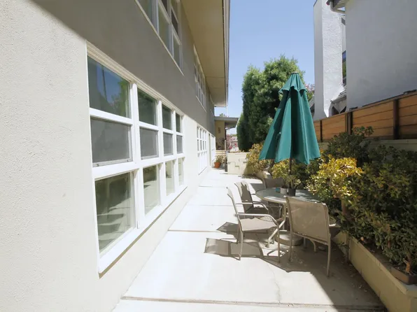 937 Hilldale Ave., 937 Hilldale Ave APT 4, West Hollywood, CA 90069
