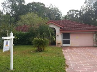 1 Bay Spring Pl, Palm Coast, FL 32137