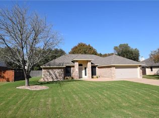 126 Cloverleaf Cv, Buda, TX 78610