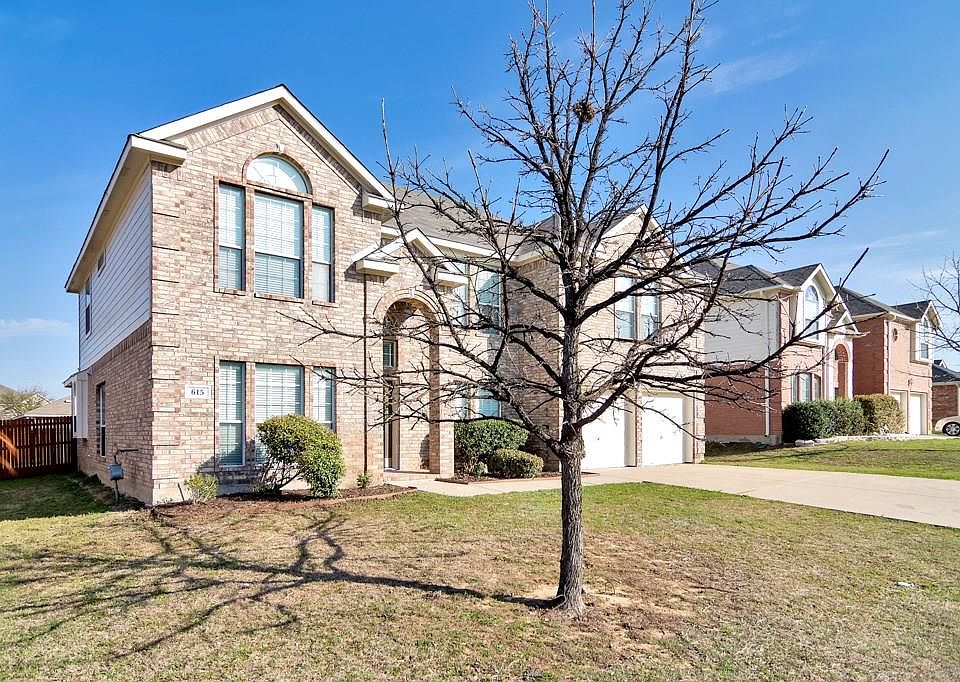 1st image of 615 Dover Heights Trl