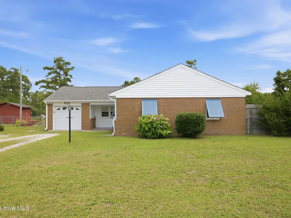 712 James Drive, Newport, NC 28570