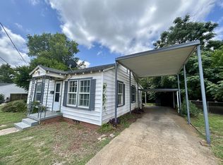 310 Dean St, Athens, TX 75751