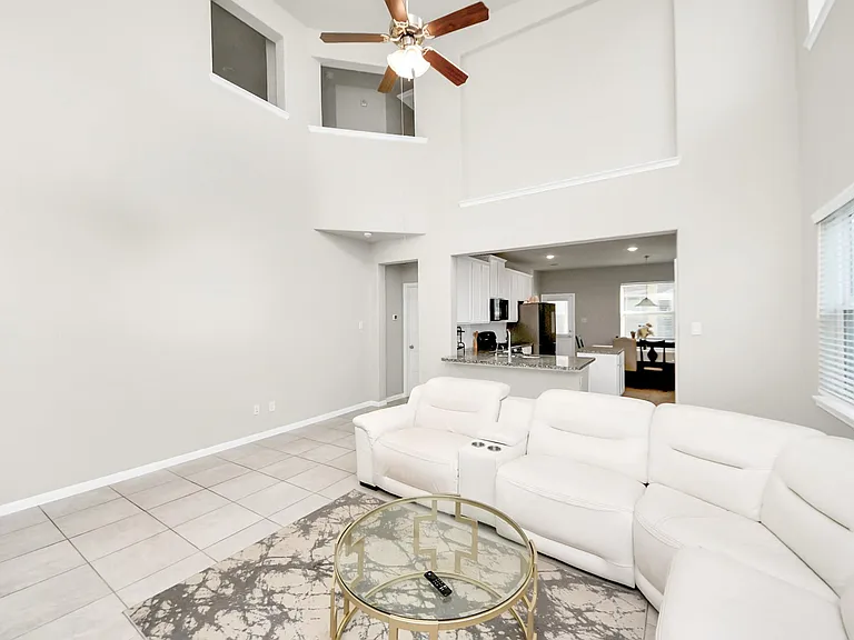 6302 Prince Place Dr — Photo 7