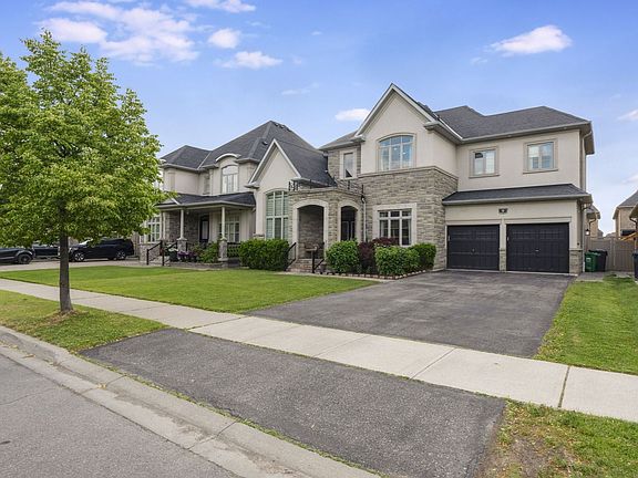 2nd image of 9 Kelways Cir