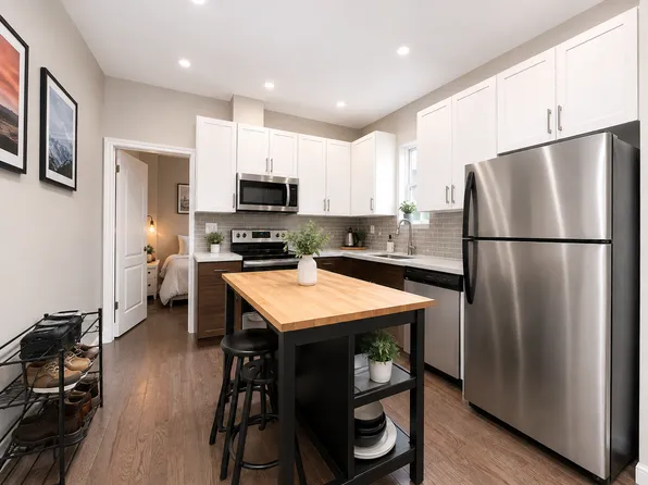 250 Brunswick Ave, Toronto, ON M5S 2M7