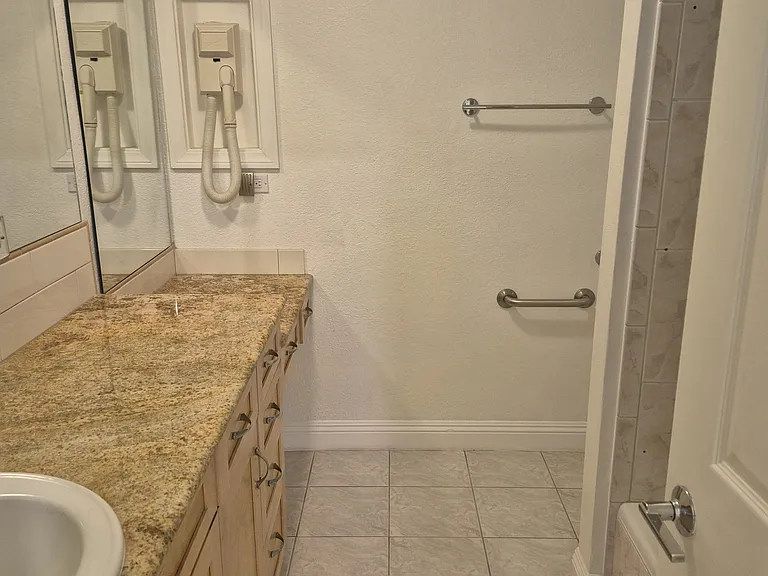 4262 Caminito Pintoresco — Photo 14