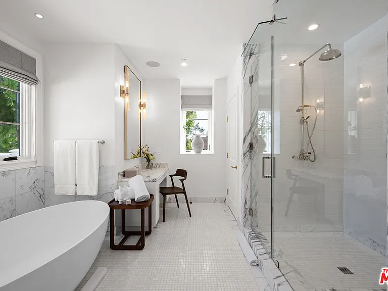 616 N Alpine Dr — Photo 39