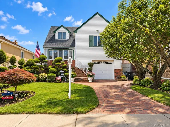 162-18 96th Street, Howard Beach, NY 11414