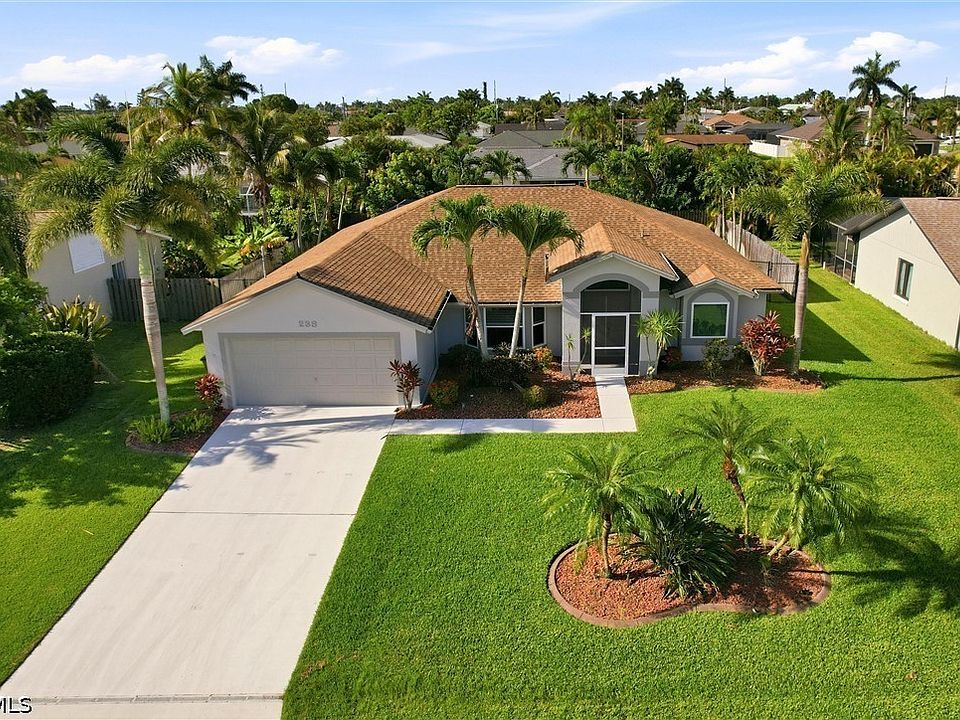 1st image of 238 SW 45th Ter