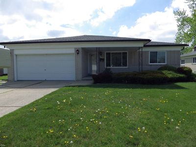33723 Colfax Dr, Sterling Heights, MI, 48310