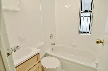 Rented by Park Property Advisors