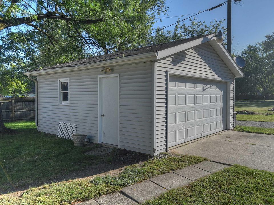 2752 Prairie St, Elkhart, IN 46517 Zillow