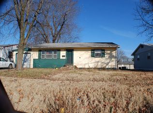 17 School St, Cahokia, IL 62206