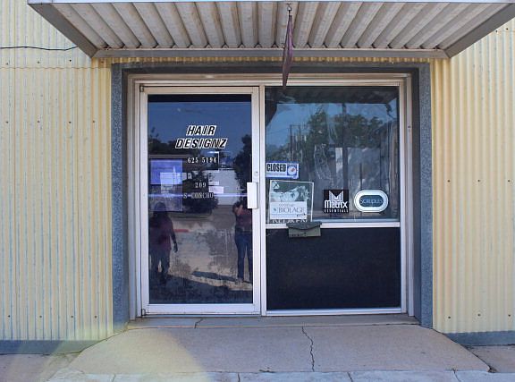Beauty Shop Front View