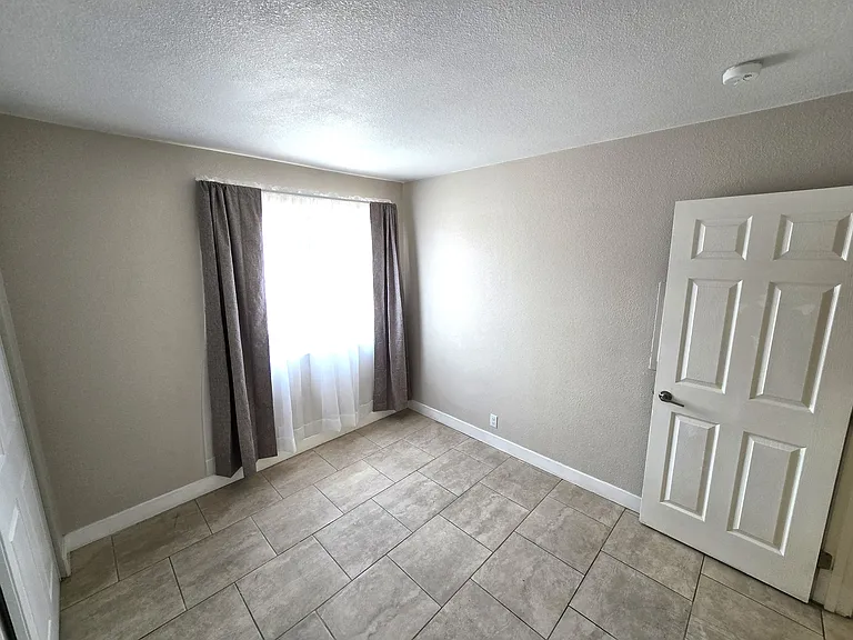 4300 N Lamont St #291 — Photo 20