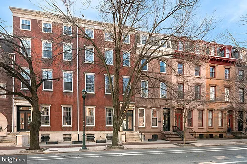 1018 Spruce St #1M Photo 1