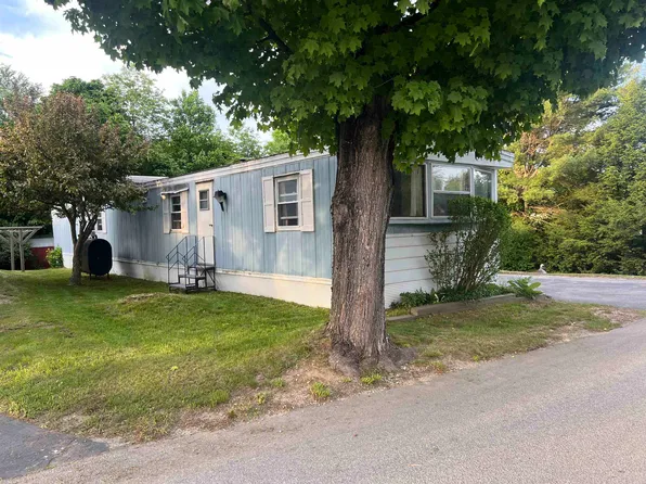 1 Eastview Drive, Swanzey, NH 03446
