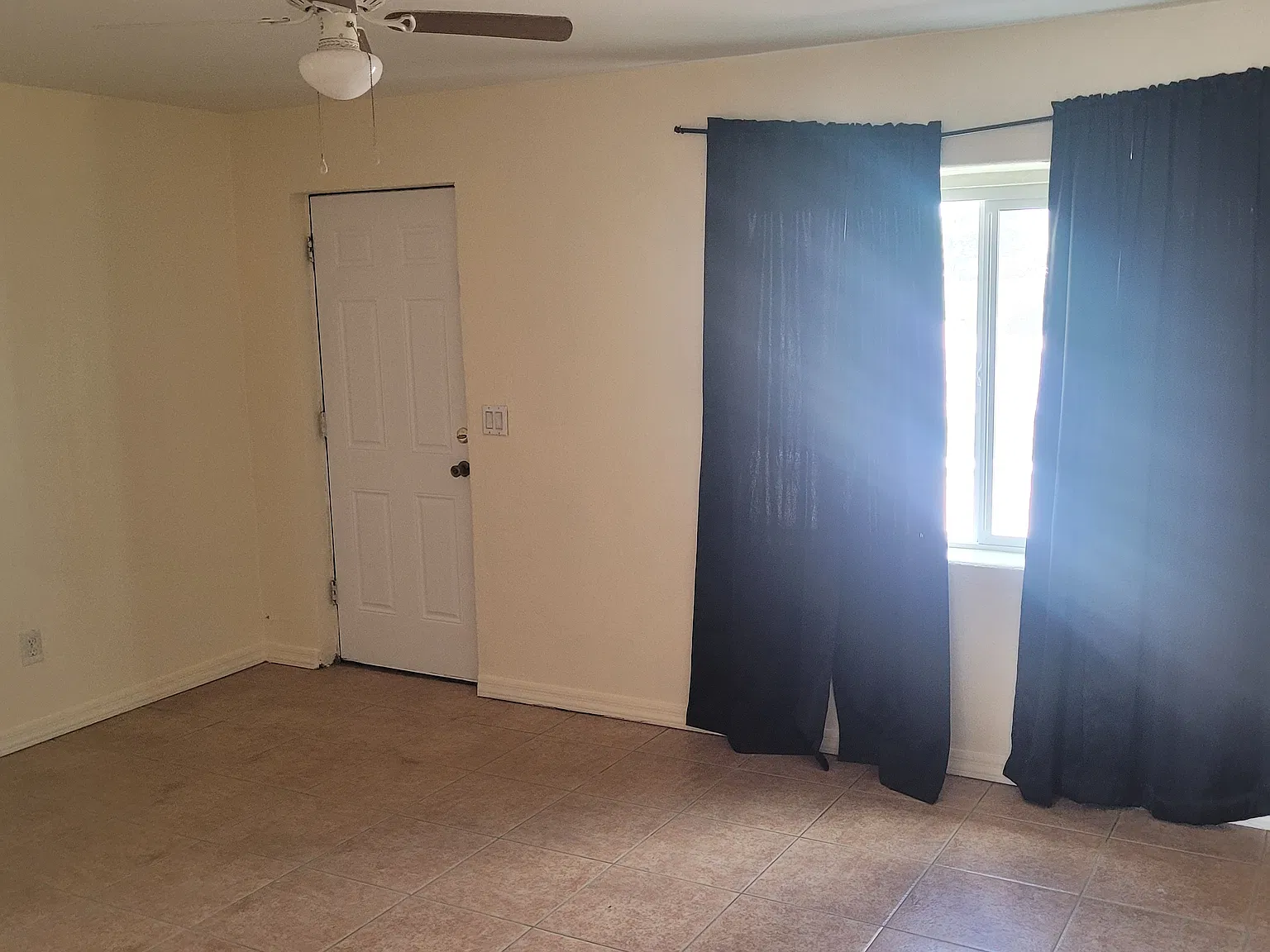 2 bed, 735 sqft, $1,600 — Photo 4