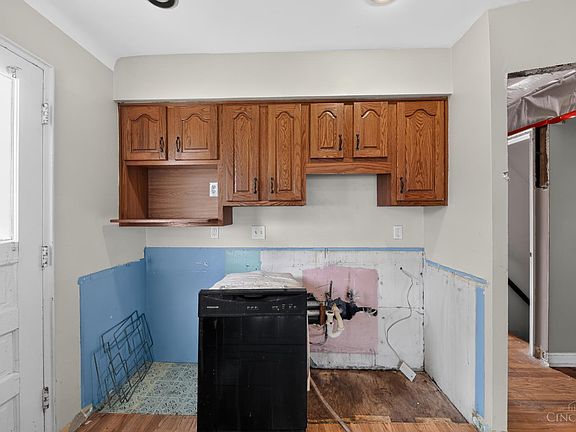 5th image of 964 Seibel Ln
