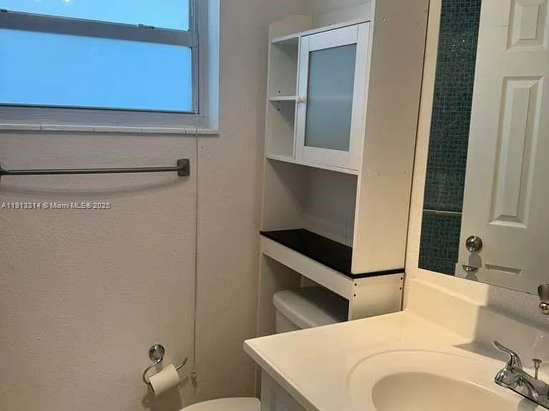 3001 NW 46th Ave #207 — Photo 9