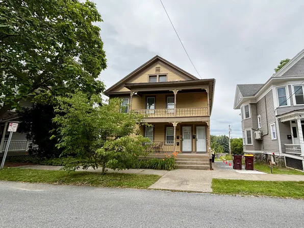 130 Woodlawn Ave Floor 1, Saratoga Springs, NY 12866