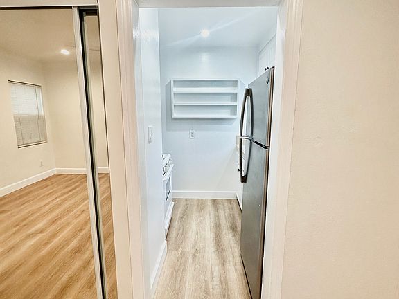 3rd image of 1143 11th St APT D